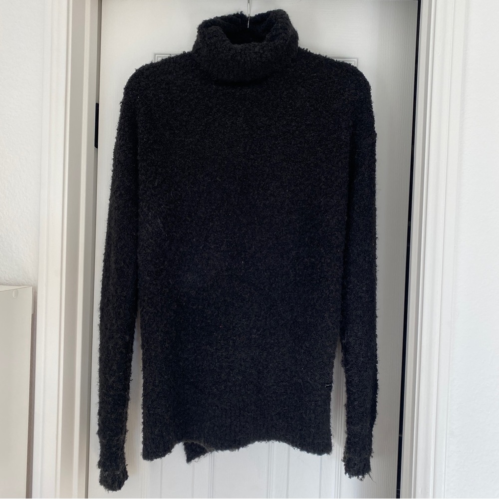 Sweaty Betty wool turtleneck, size small